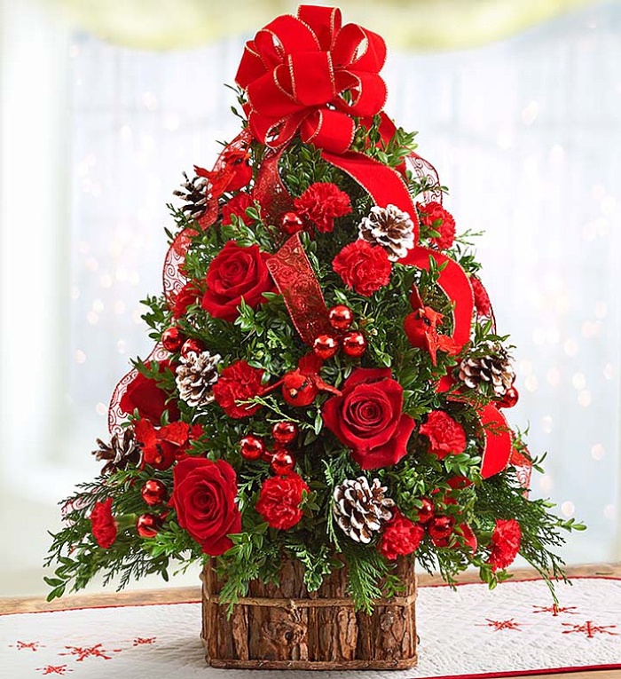 Traditional Tidings&trade; Christmas Tree